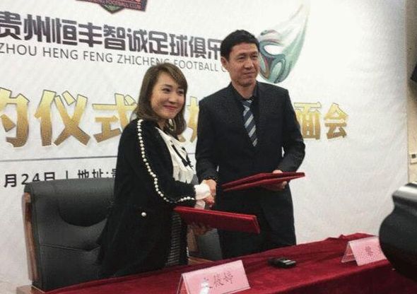 新屋盖了，田地买了，鱼塘养了，她嘎婆一家还出山来养猪啦，晴儿接下来就闭着眼数钱得了。